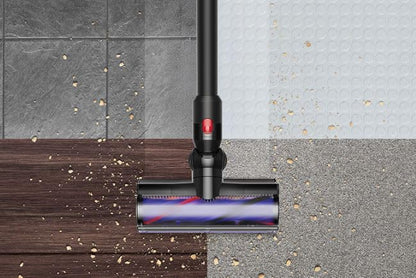 Dyson V8 Cyclone - Aspiradora sin Cable – 150 AW, 60 min de autonomía, Cepillo Motorbar con tecnología antienredos, Accesorio multifunción rinconera